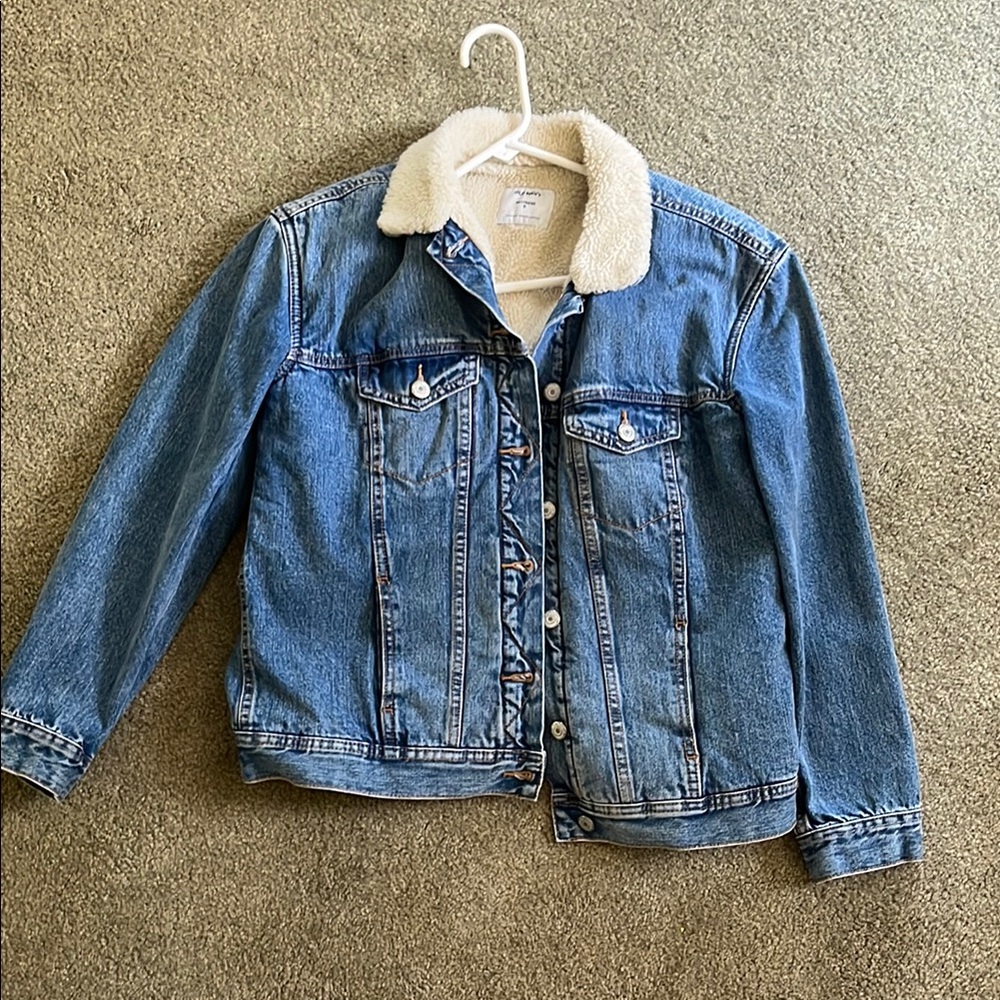 Old Navy Sherpa Jacket Never Worn